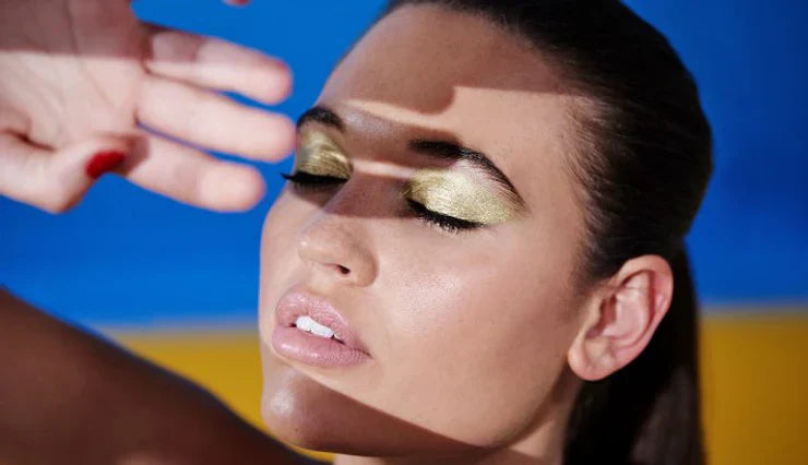 10 Makeup Tips to Beat the Heat and Look Cool