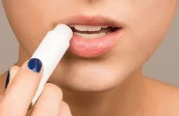 5 Effective Lipstick Hacks You Must Try